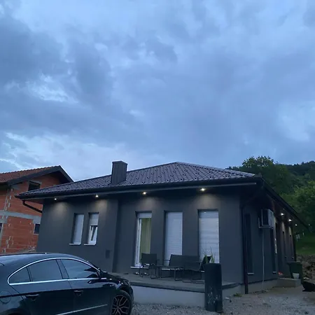 Villa La Familia Bihac Exterior photo